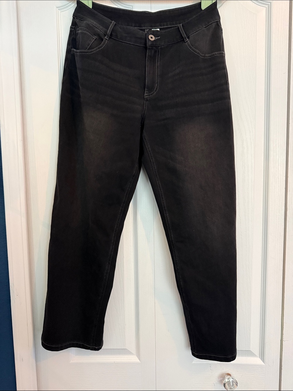 HALARA Women's Black Flare Jeans - Wide Leg - Medium Petite